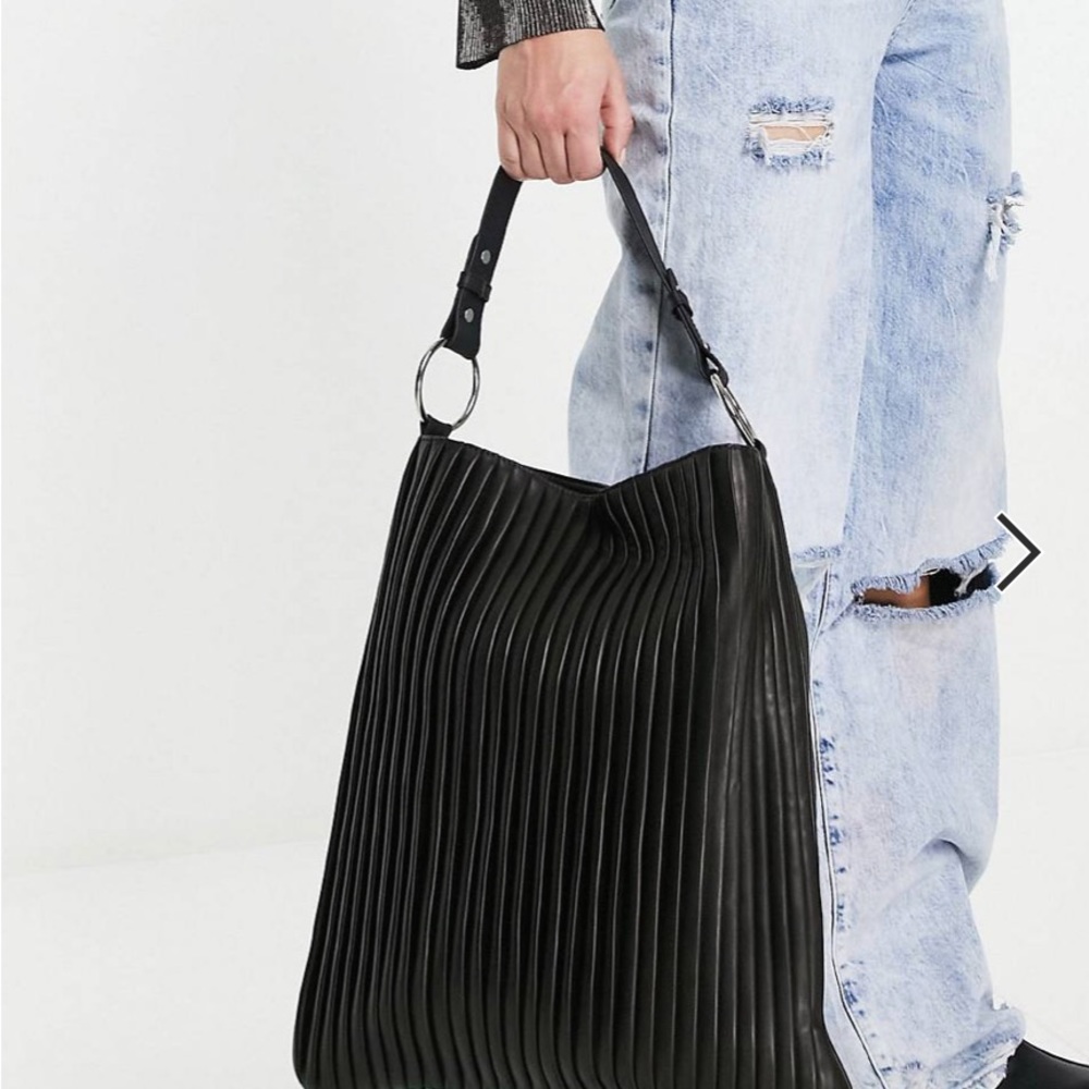 New never worn TopShop black leather tote